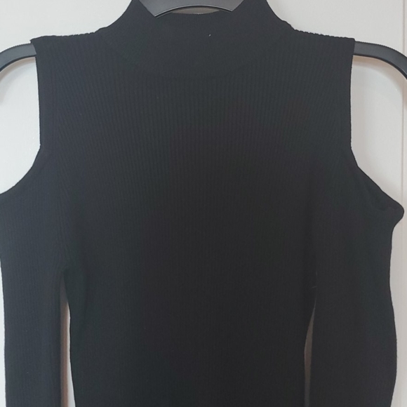 BLACK NEW SWEATERDRESS, SIZE M- L - Picture 3 of 5